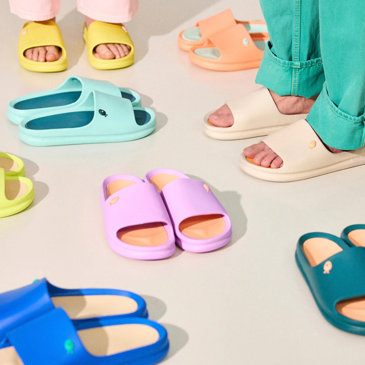 Chanclas Hot Potatoes verde neon con plantilla intercambiable gill shovel - Querol online