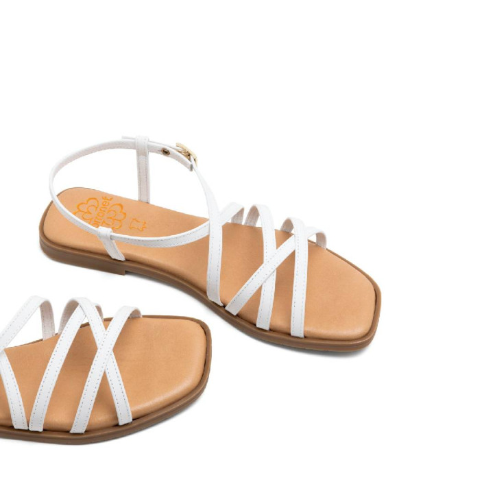 SANDALIA PLANA DE PIEL BONNIE BLANCO PORRONET - Querol online