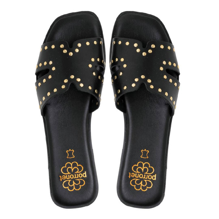 SANDALIA PLANA DE PIEL CON TACHUELAS BECCA NEGRO PORRONET - Querol online