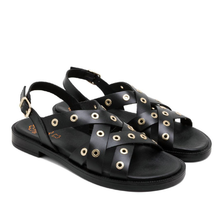 SANDALIA PLANA DE PIEL TACHUELAS CHLOE NEGRO PORRONET - Querol online