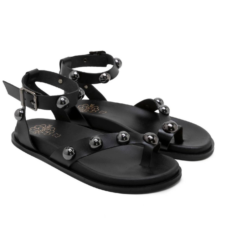 SANDALIA PLANA DE PIEL TACHUELAS HOLLY NEGRO PORRONET - Querol online