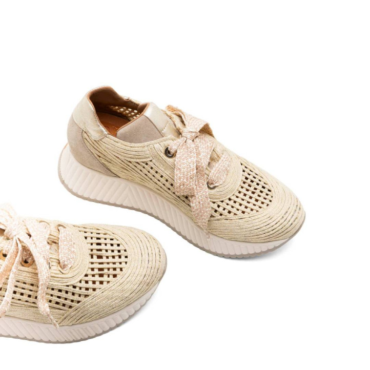 DEPORTIVA CALADA DE PIEL Y TEXTIL INÉS ARENA ORO PORRONET - Querol online