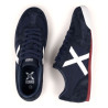 Zapatillas deportivas Munich stereo 02 azul marino con detalles blancos y rojos