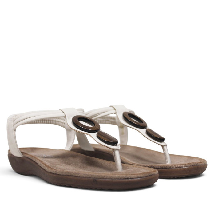 Sandalias planas Amarpies blancas con tira al dedo y aplique de madera - Querol online