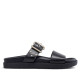 Sandalias planas Yokono morena negras con hebilla dorada y textura - Querol online
