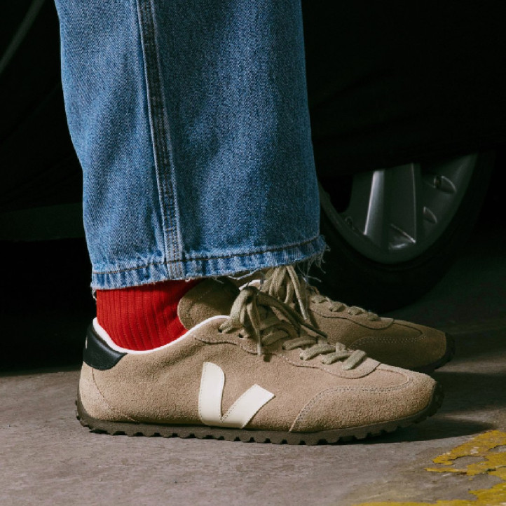 Zapatillas urban VEJA gt suede taupe pierre - Querol online