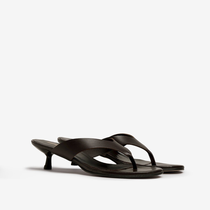 SANDALIAS DE MUJER MUSTANG KITTY MARRON 54142 63999 - Querol online