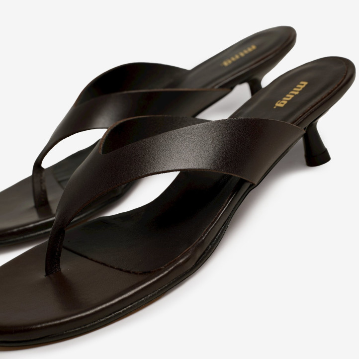 SANDALIAS DE MUJER MUSTANG KITTY MARRON 54142 63999 - Querol online