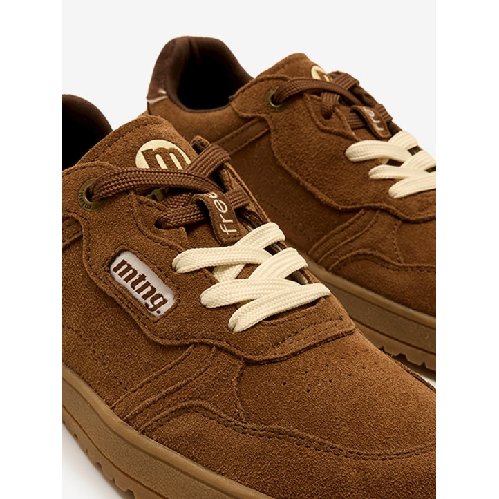 DEPORTIVAS DE MUJER MUSTANG FREE ALASK MARRON 60950 63550 - Querol online