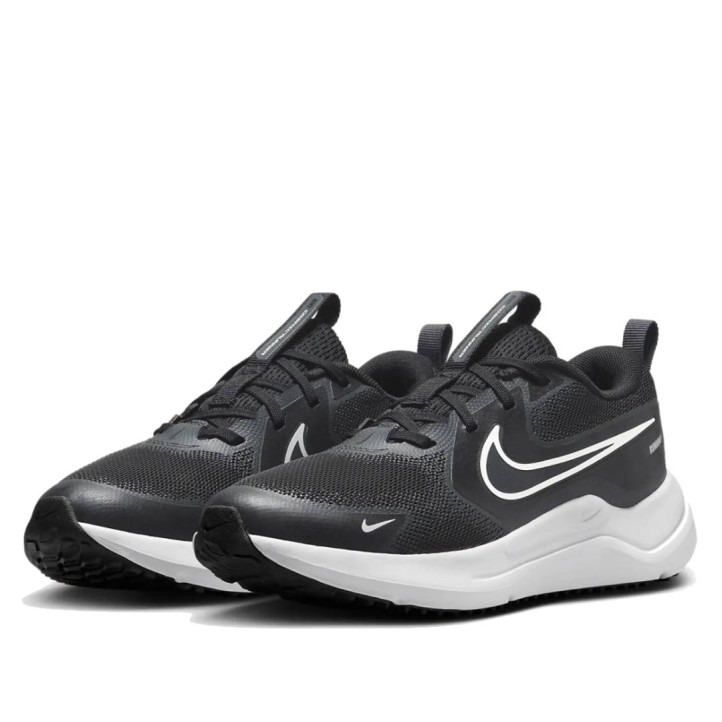 Sabatilles esport Nike Cosmic Runner negres per a nens - Querol online