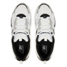 Zapatillas deportivas New Balance 408 blancas y plateadas con detalles negros