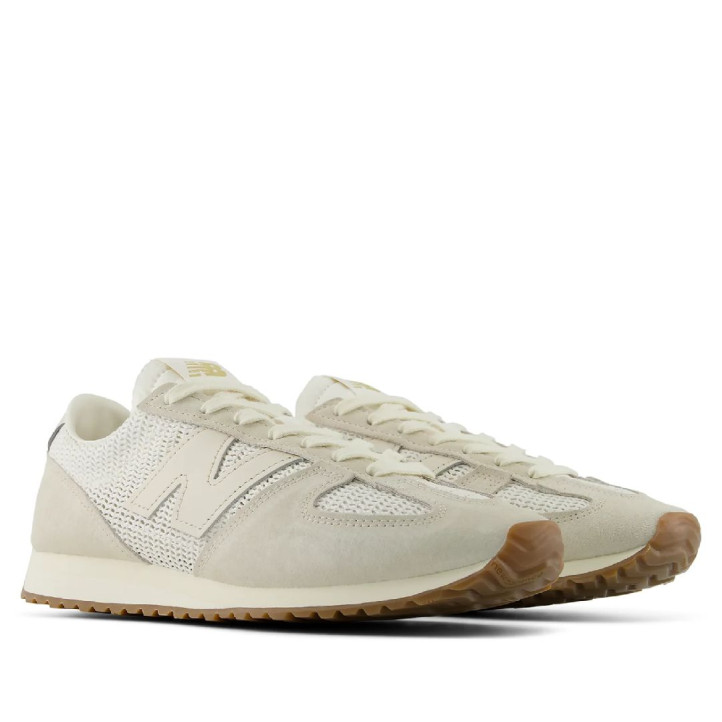 Sabatilles New Balance 471 unisex beix i crema d'estil retro - Querol online