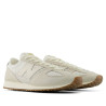 Sabatilles New Balance 471 unisex beix i crema d'estil retro