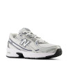 Sabatilles esportives New Balance 740 unisex blanques i platejades amb detalls blau marí