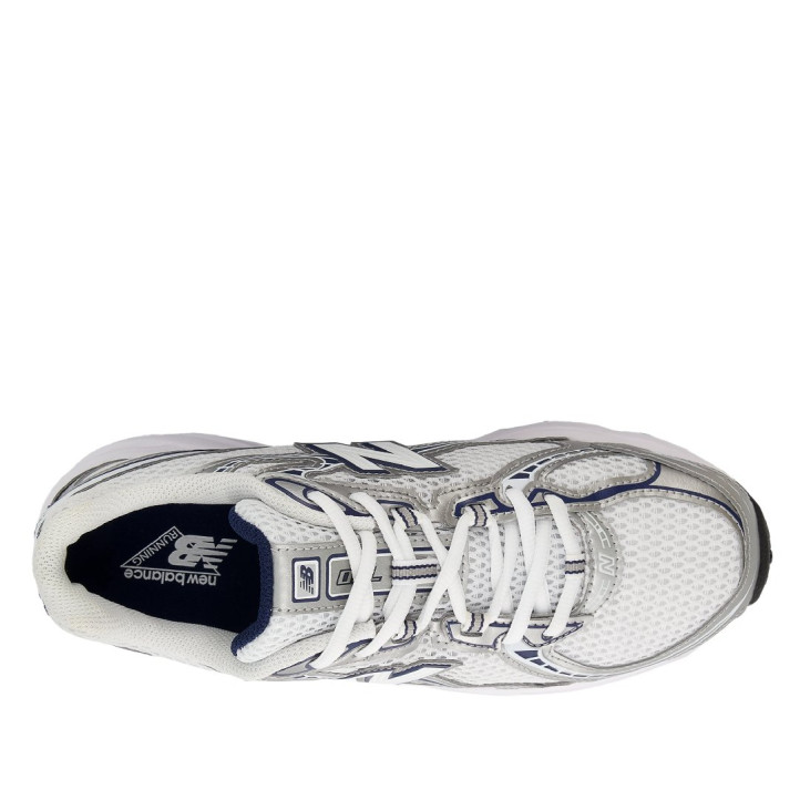 Zapatillas deportivas New Balance 740 unisex blancas y plateadas con detalles azul marino - Querol online