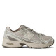 Zapatillas deportivas New Balance 740 unisex beige y gris con amortiguación ABZORB - Querol online