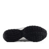 Zapatillas deportivas New Balance 204L blancas y plateadas con detalles azul marino para mujer