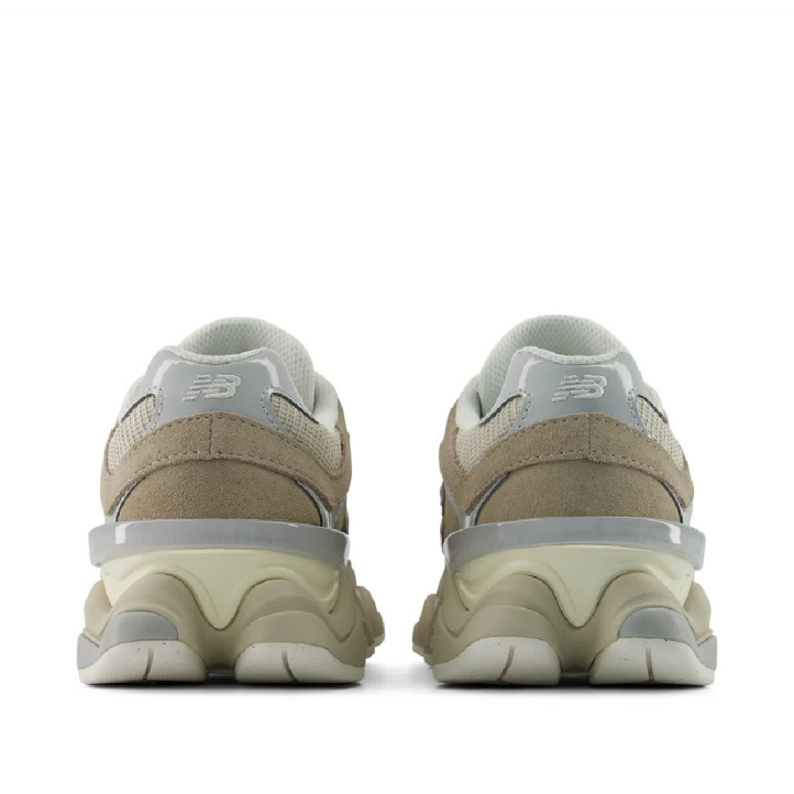 Sabatilles esportives New Balance 9060 beix amb amortiment ABZORB i SBS - Querol online