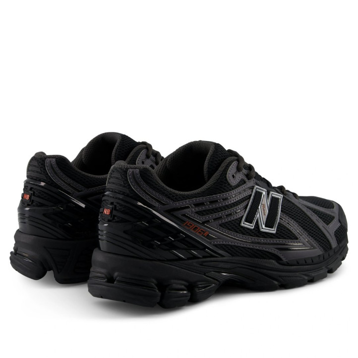 Sabatilles esportives New Balance 1906R d'home negres amb amortiment ABZORB - Querol online