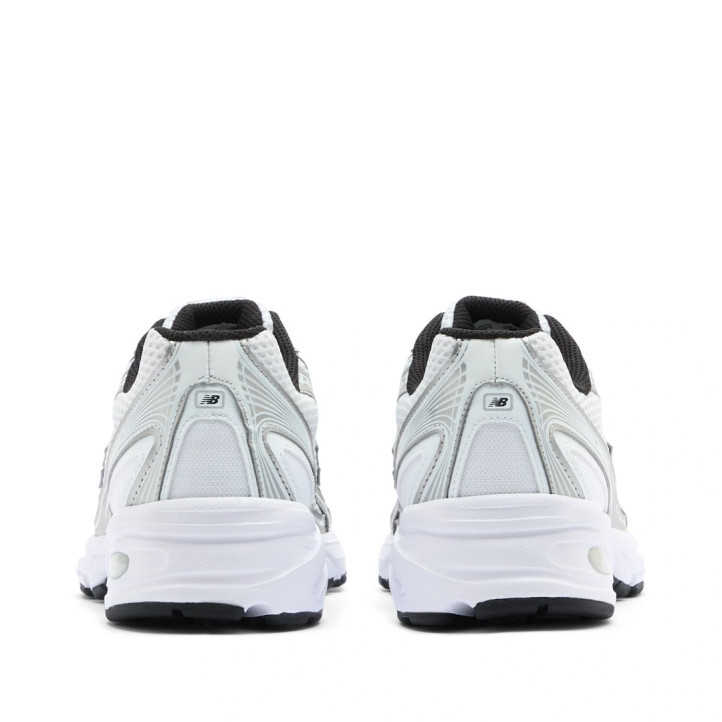 Zapatillas deportivas New Balance 740 de hombre blancas y plateadas con amortiguación ABZORB - Querol online