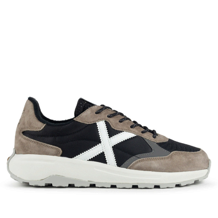 Zapatillas deportivas Munich Babel de hombre negras y taupe con detalles blancos - Querol online
