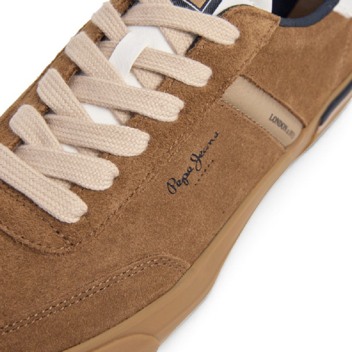 Zapatillas Pepe Jeans Kenton de hombre marrones de ante con suela caramelo - Querol online
