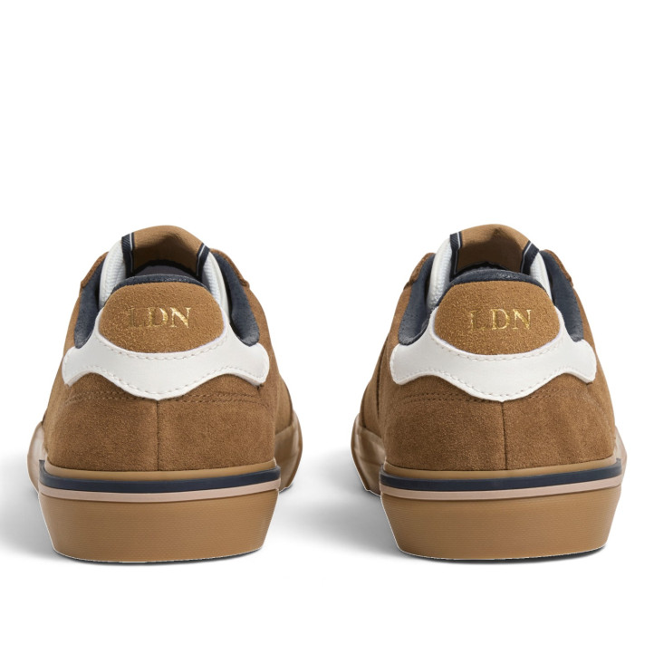 Sabatilles Pepe Jeans Kenton d'home marrons de camussa amb sola caramel - Querol online