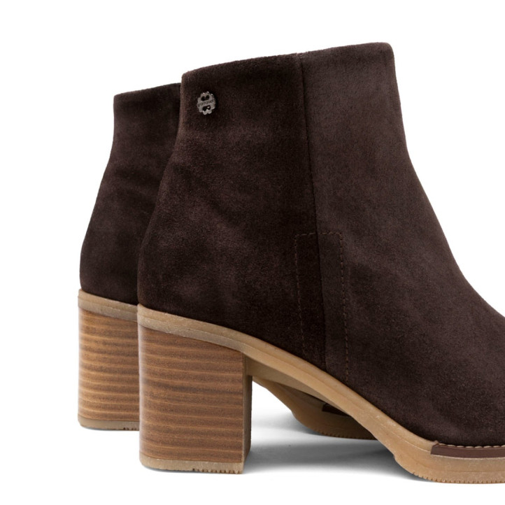BOTINES DE PIEL DE TACÓN TAMARA MOKA PORRONET - Querol online