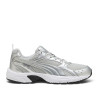 Sabatilles esportives Puma Milenio Tech Light blanques i platejades estil retro running