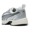 Zapatillas deportivas Puma Milenio Tech Light plateadas y blancas estilo retro running