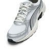 Zapatillas deportivas Puma Milenio Tech Light plateadas y blancas estilo retro running