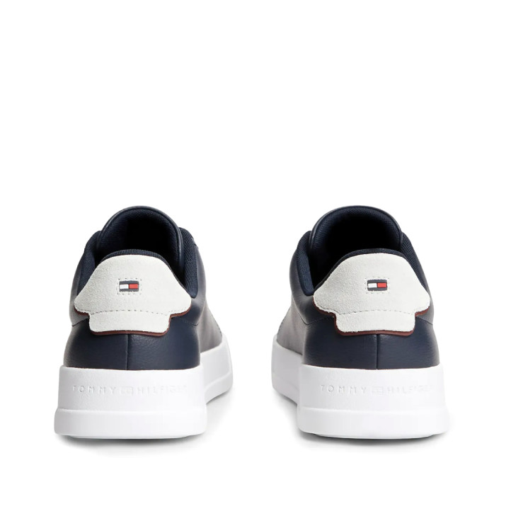 Sabatilles esportives Tommy Hilfiger d'home blau marí de pell amb sola blanca - Querol online