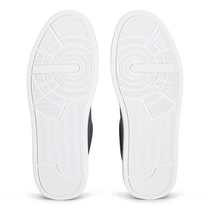 Sabatilles esportives Tommy Hilfiger d'home blau marí de pell amb sola blanca - Querol online