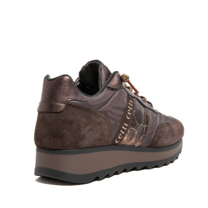 Zapatillas Cetti de mujer marrones de ante con detalles metalizados - Querol online