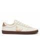 Zapatillas VEJA Volley de mujer blancas de piel con detalles dorados y suela marrón - Querol online