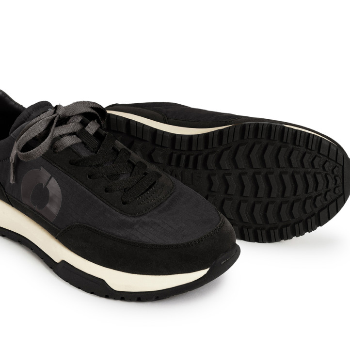 Zapatillas Ecoalf Ventura negras para mujer con suela de contraste - Querol online