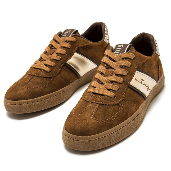 Zapatillas Mustang Roy de mujer marrones con detalles dorados y glitter - Querol online