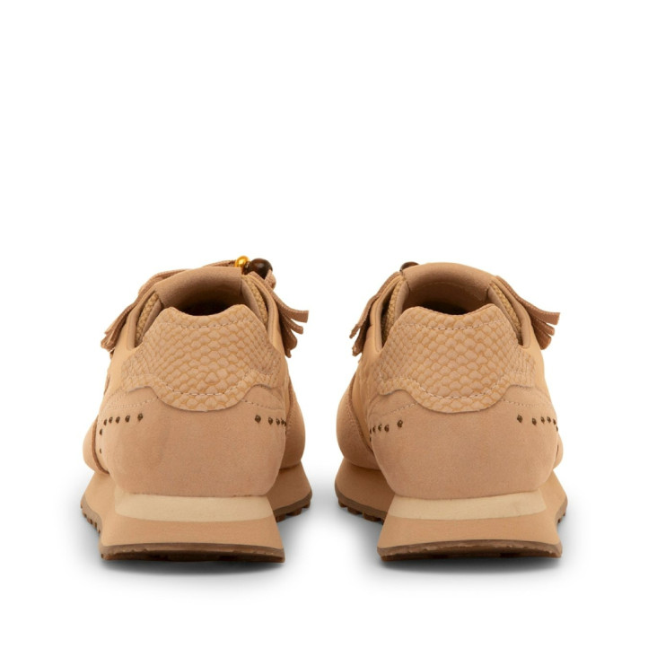 Zapatillas Mustang Kaia de mujer marrón taupe con flecos y detalles dorados - Querol online