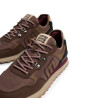 Zapatillas deportivas Mustang Joggo Track de hombre marrones con detalles granates y suela dentad
