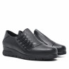 Zapatos cuña Suite009 de piel de mujer negros con cuña, cremallera lateral y elásticos