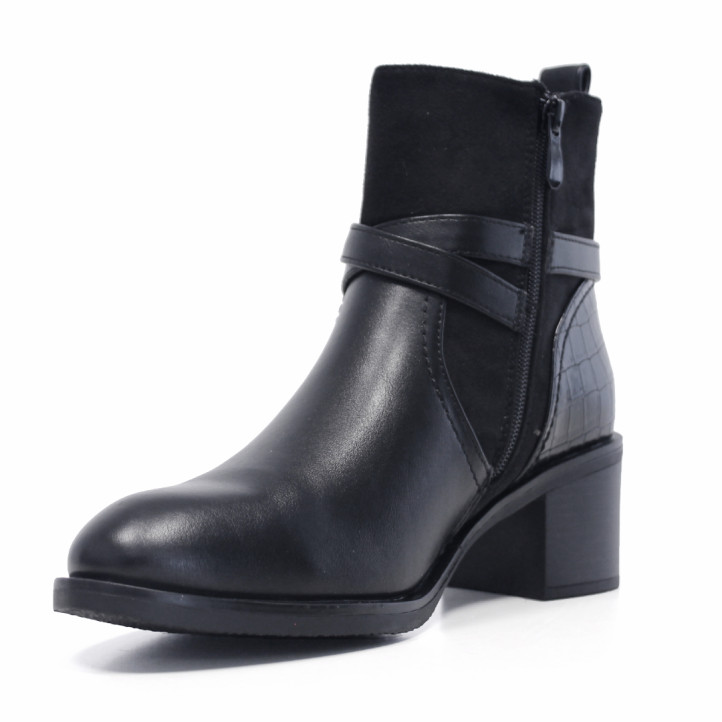 Botines tacón Amarpies de mujer negros con tacón ancho, elásticos y hebilla decorativa - Querol online