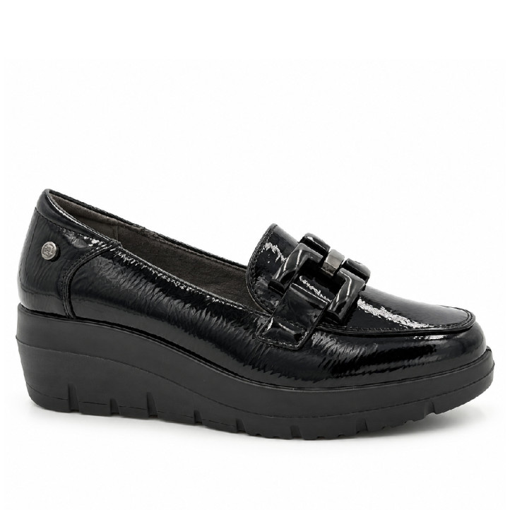 Mocassí Mysoft de dona negres de xarol amb baula decorativa i falca - Querol online