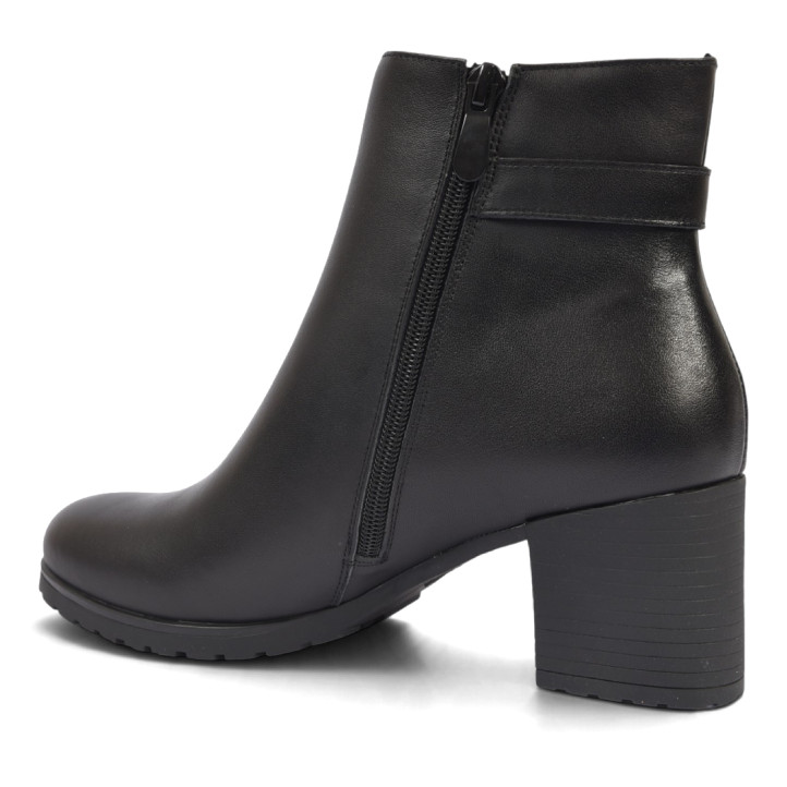 Botines tacón Treintas negros con tacón alto ancho, hebilla metálica y cremallera lateral - Querol online