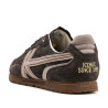 Zapatillas KAOTIKO Seattle de piel serraje marrón oscuro con detalles beige y suela caramelo
