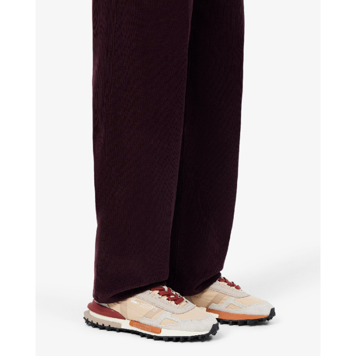 Sabatilles Lacoste Elite Active d'home beix amb camussa i detalls bordeus - Querol online