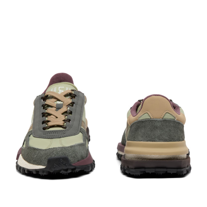 Sabatilles Lacoste Elite Active d'home verd oliva amb camussa grisa i detalls beix - Querol online