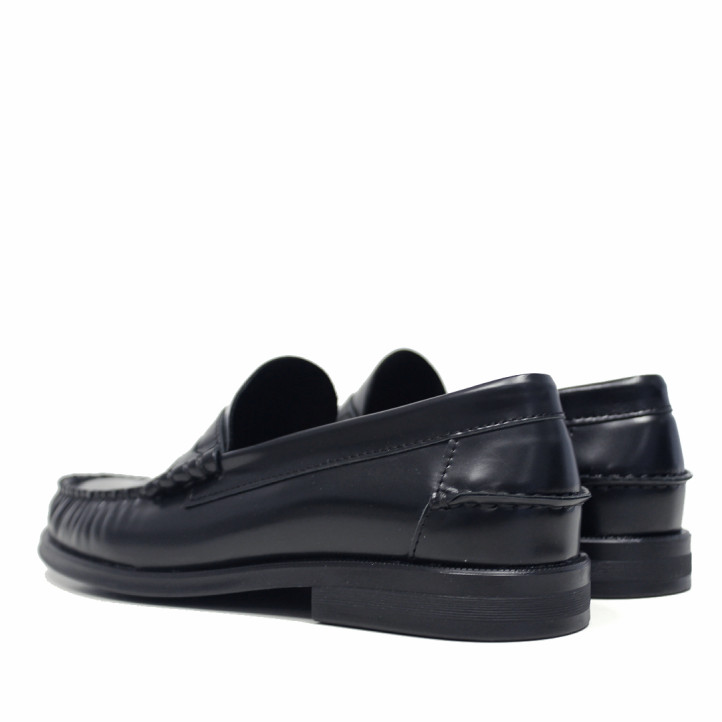 Mocasines Lobo Como de hombre negros de piel con antifaz clásico - Querol online