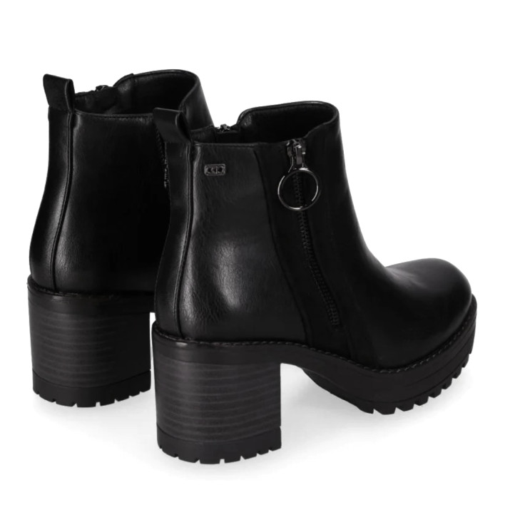 Botines tacón Chika 10 de mujer negros con tacón ancho, cremallera lateral y suela track - Querol online