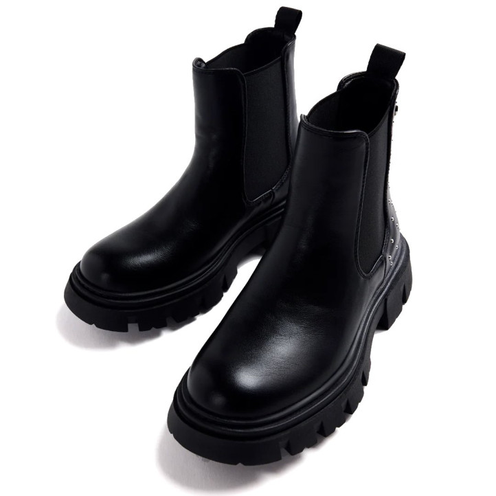 Botins Gioseppo Chelsea de nena negres amb tatxes i sola track - Querol online