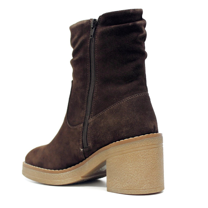 Botines Marila de piel marrón chocolate con caña arrugada y tacón ancho - Querol online